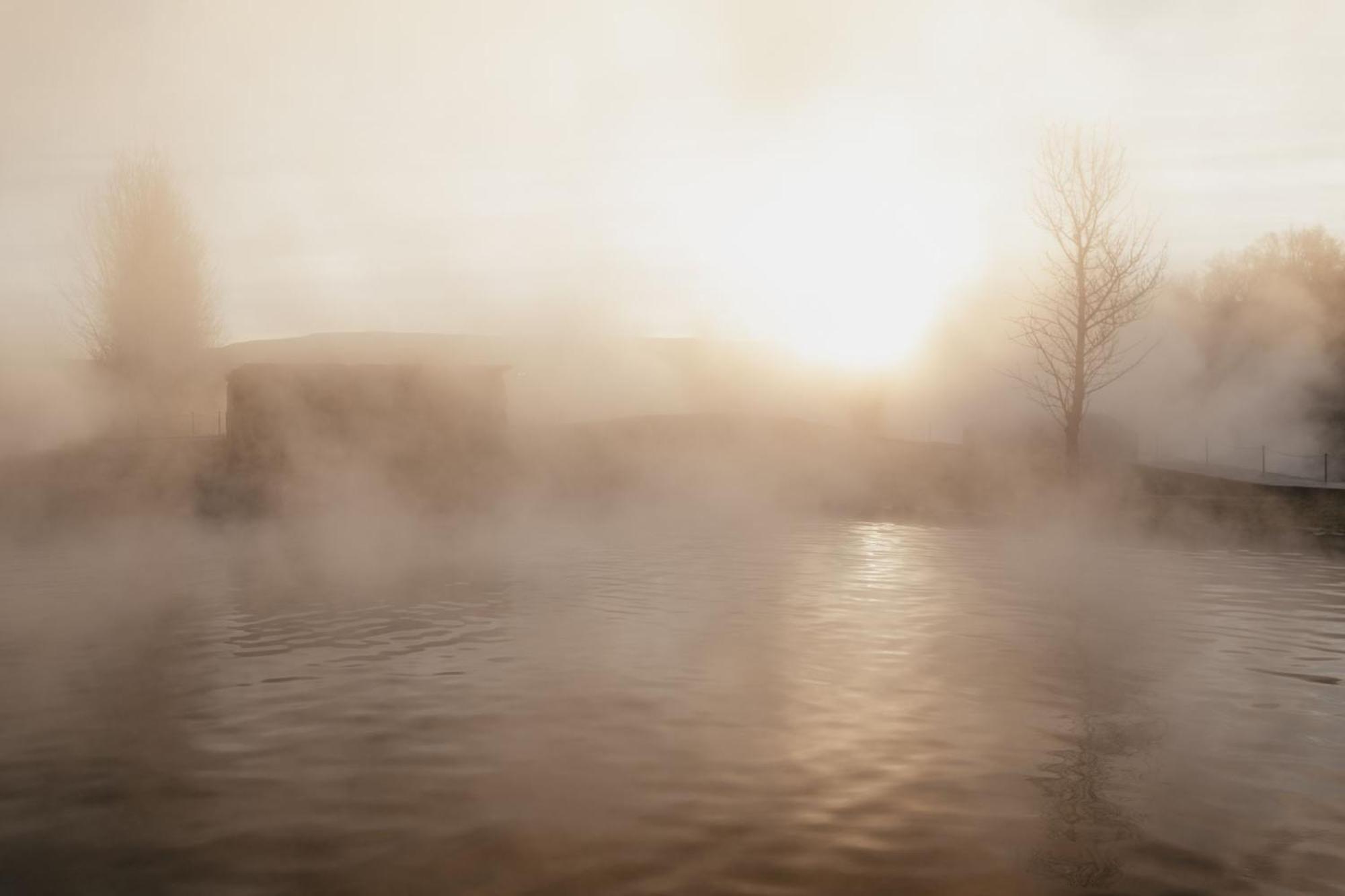 Garthur Stay Inn & Secret Lagoon Included! Fludir Exterior foto